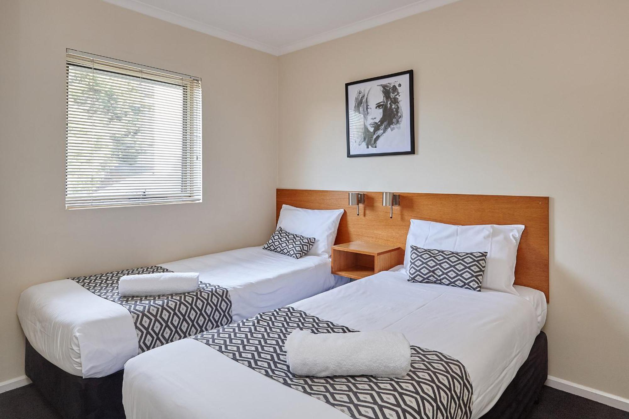 Elphin Serviced Apartments Лонсестон Номер фото
