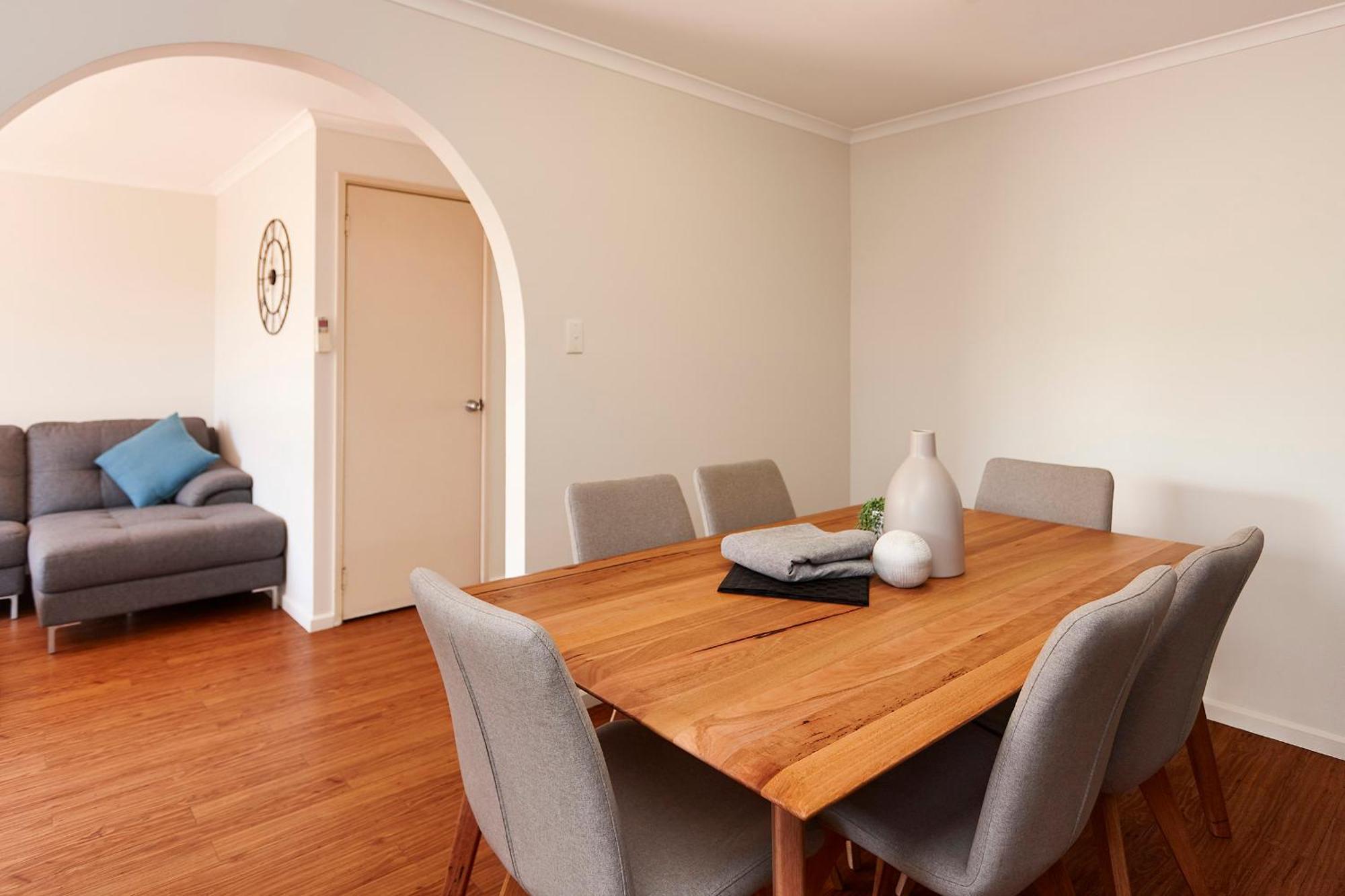 Elphin Serviced Apartments Лонсестон Номер фото