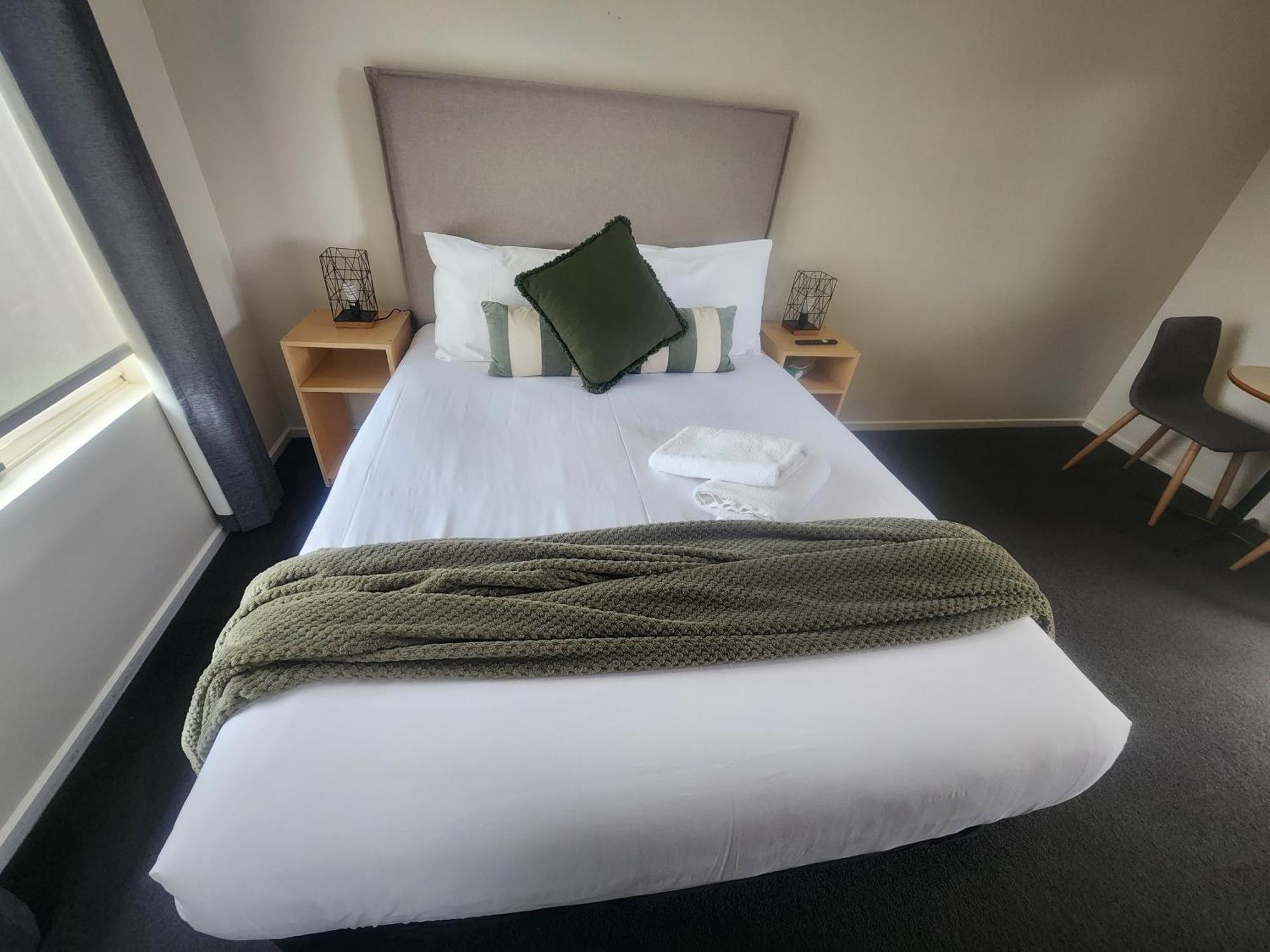 Elphin Serviced Apartments Лонсестон Номер фото