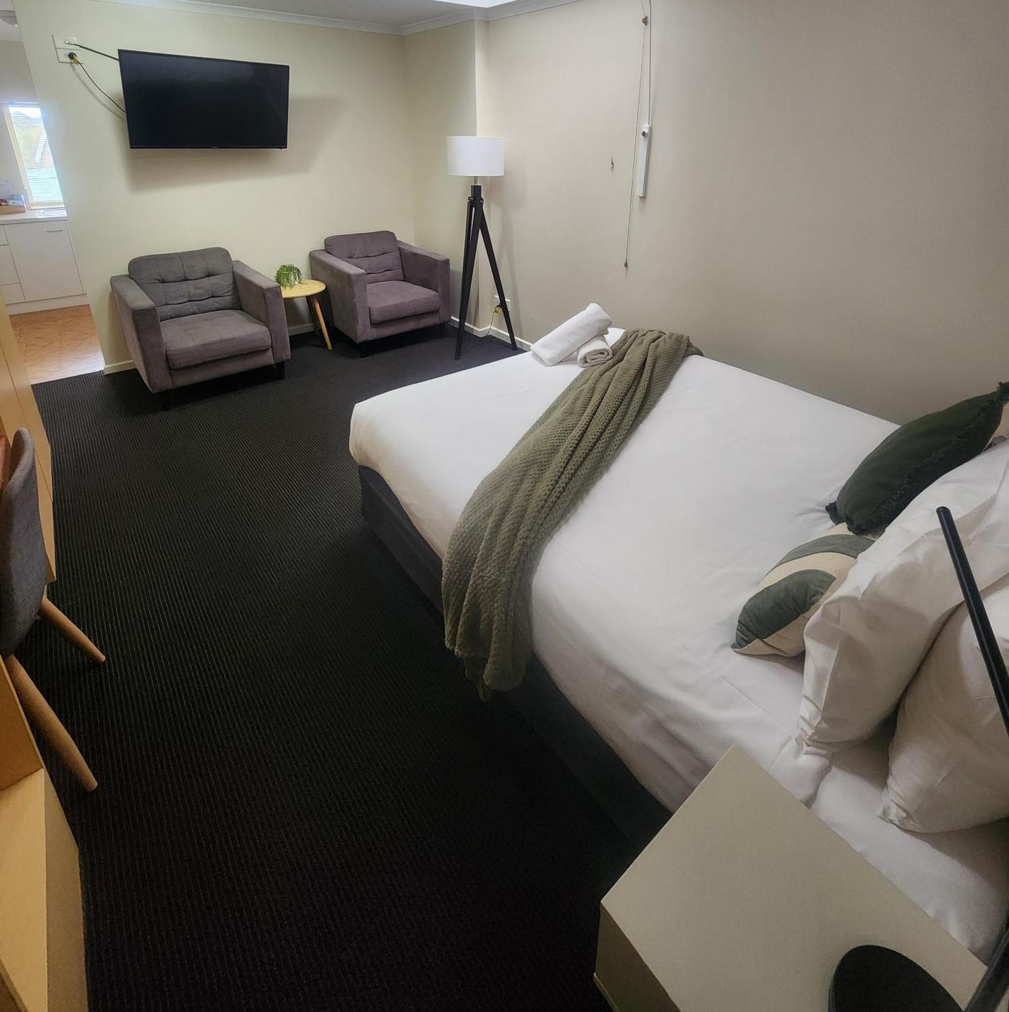Elphin Serviced Apartments Лонсестон Номер фото
