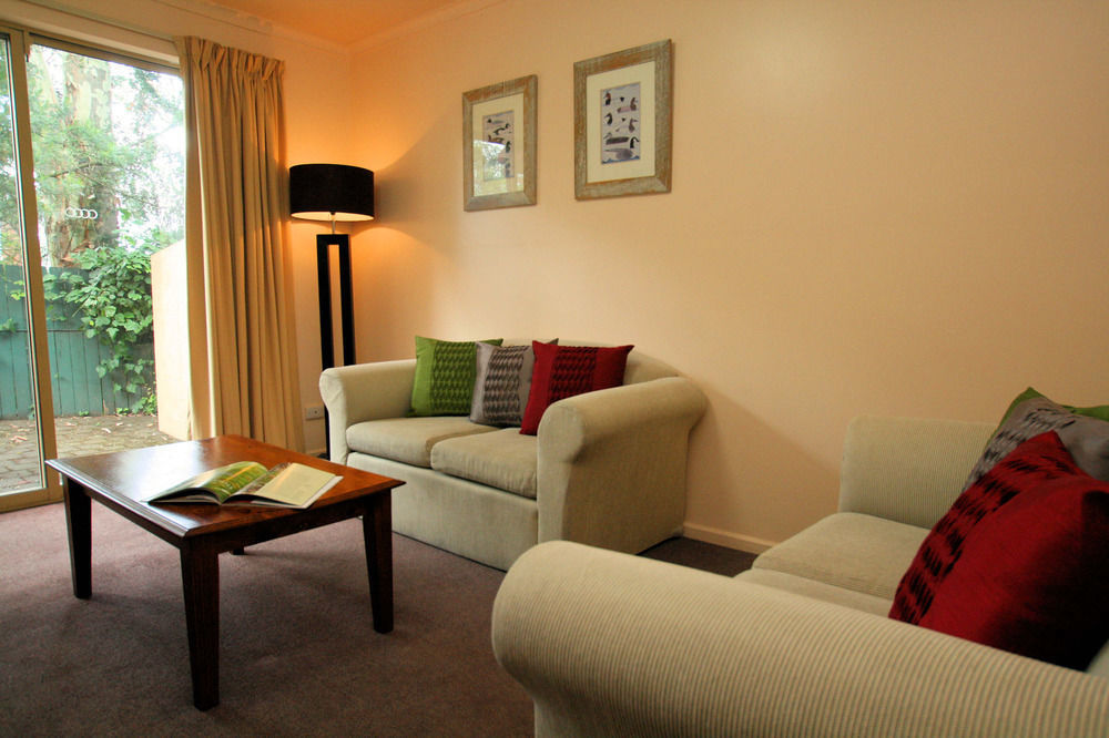 Elphin Serviced Apartments Лонсестон Экстерьер фото