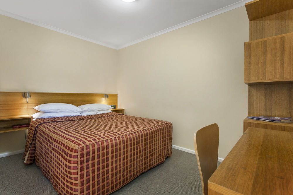 Elphin Serviced Apartments Лонсестон Экстерьер фото